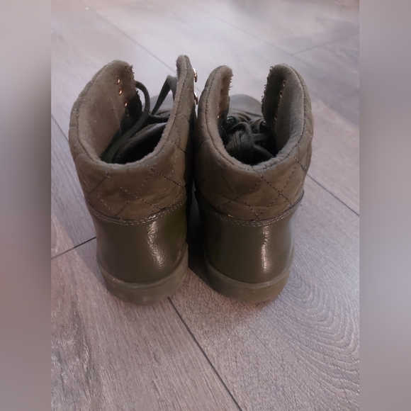 Aldo forest green sneakers size 6 - Picture 2 of 2